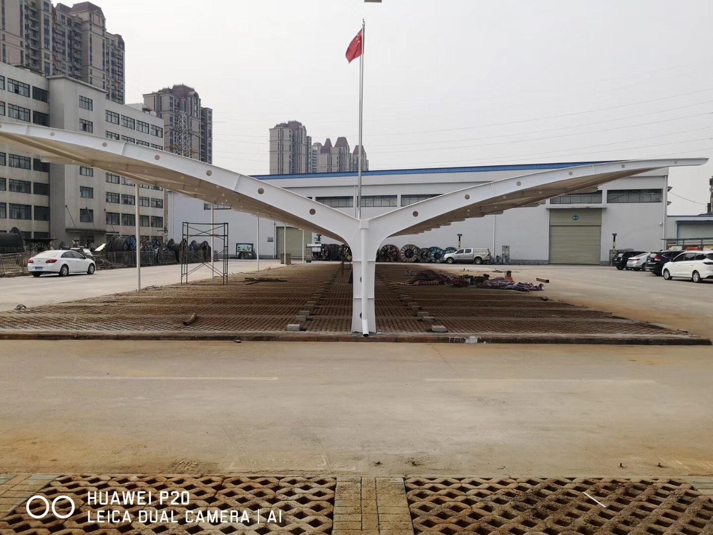 鄂州供電局車棚膜結(jié)構(gòu)建筑